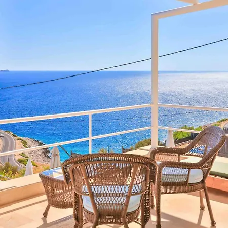 For 6 People With A View Of Kas,goekseki Location Βίλα *
