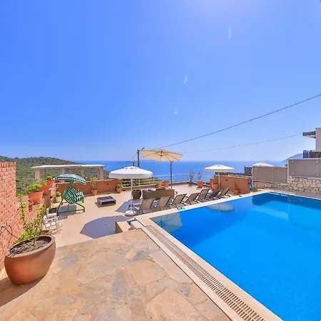 Βίλα For 6 People With A View Of Kas,goekseki Location